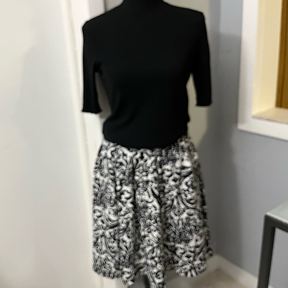Christian Siriano, Medium, Black